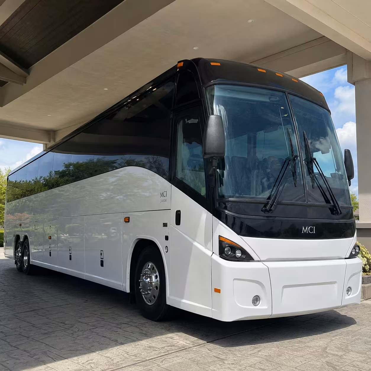 charter bus rentals for jacksonville s biggest employers
