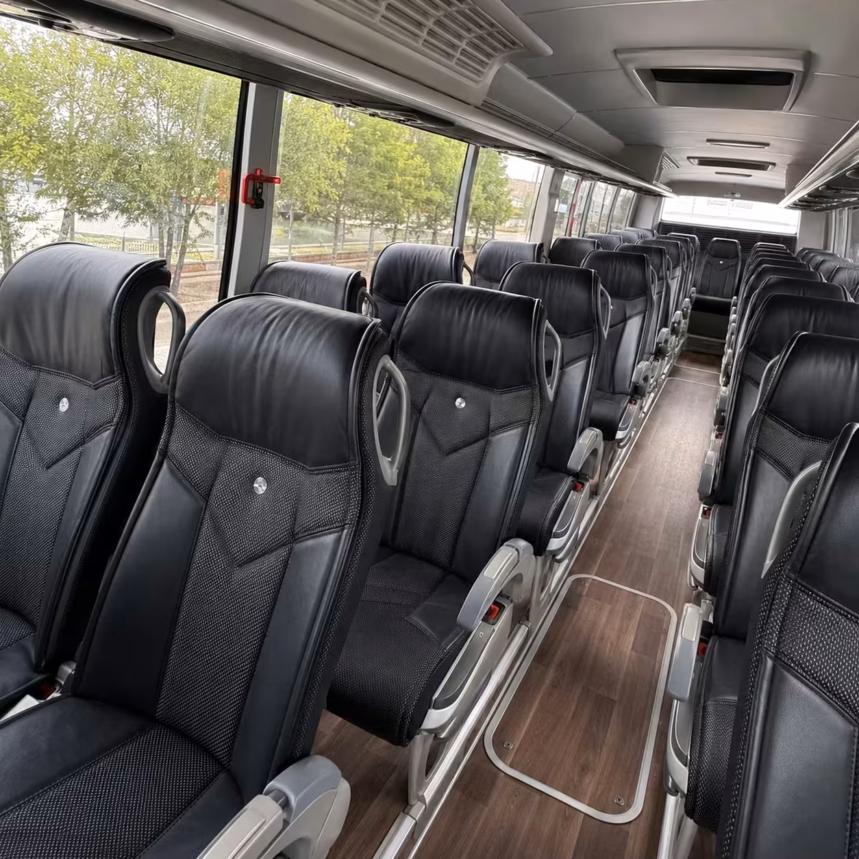 jacksonville charter bus rental