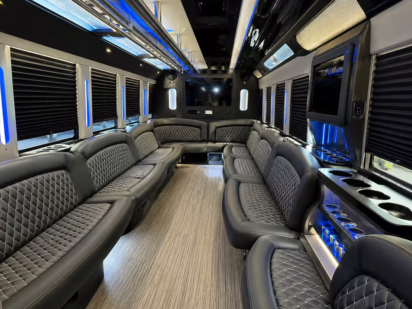 jacksonville prom party bus rentals for your friend group