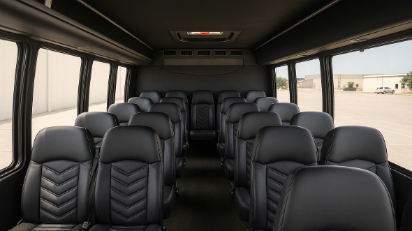 jacksonville 15 passenger minibus rental