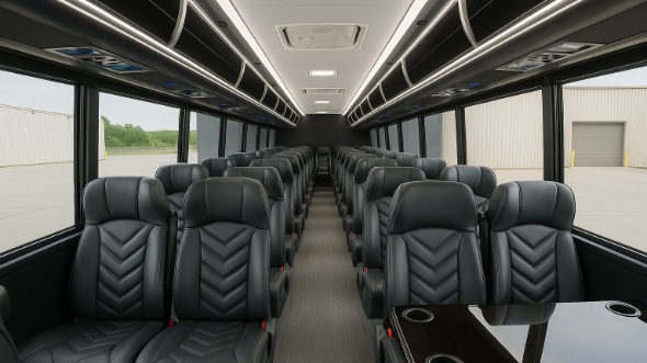 jacksonville 28 passenger minibus rental